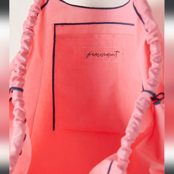 NWT FP Movement Blooming Buti Tote Bag - Picture 3 of 9